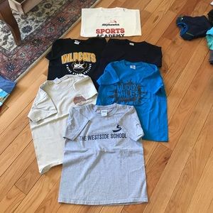 BOYS SHORT SLEEVE TEE BUNDLE 6 PCS IN EUC sz S/M!!
