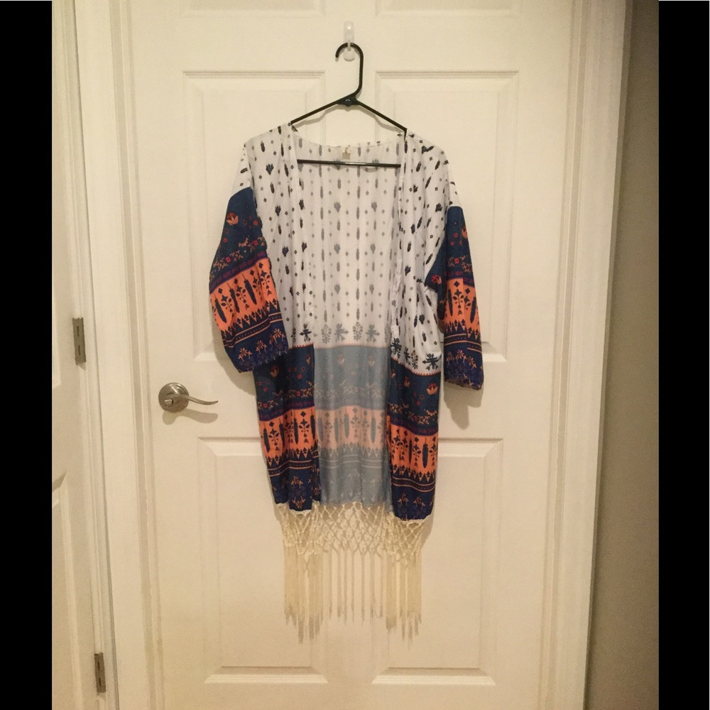 Cardigan/Kimono/Cover up