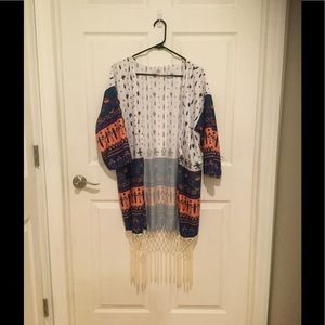 Cardigan/Kimono/Cover up