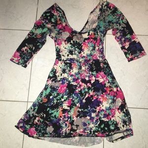 3/4 sleeve floral dress