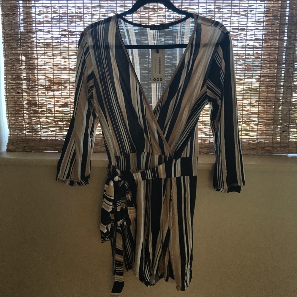 Brand new, never warn Boohoo romper