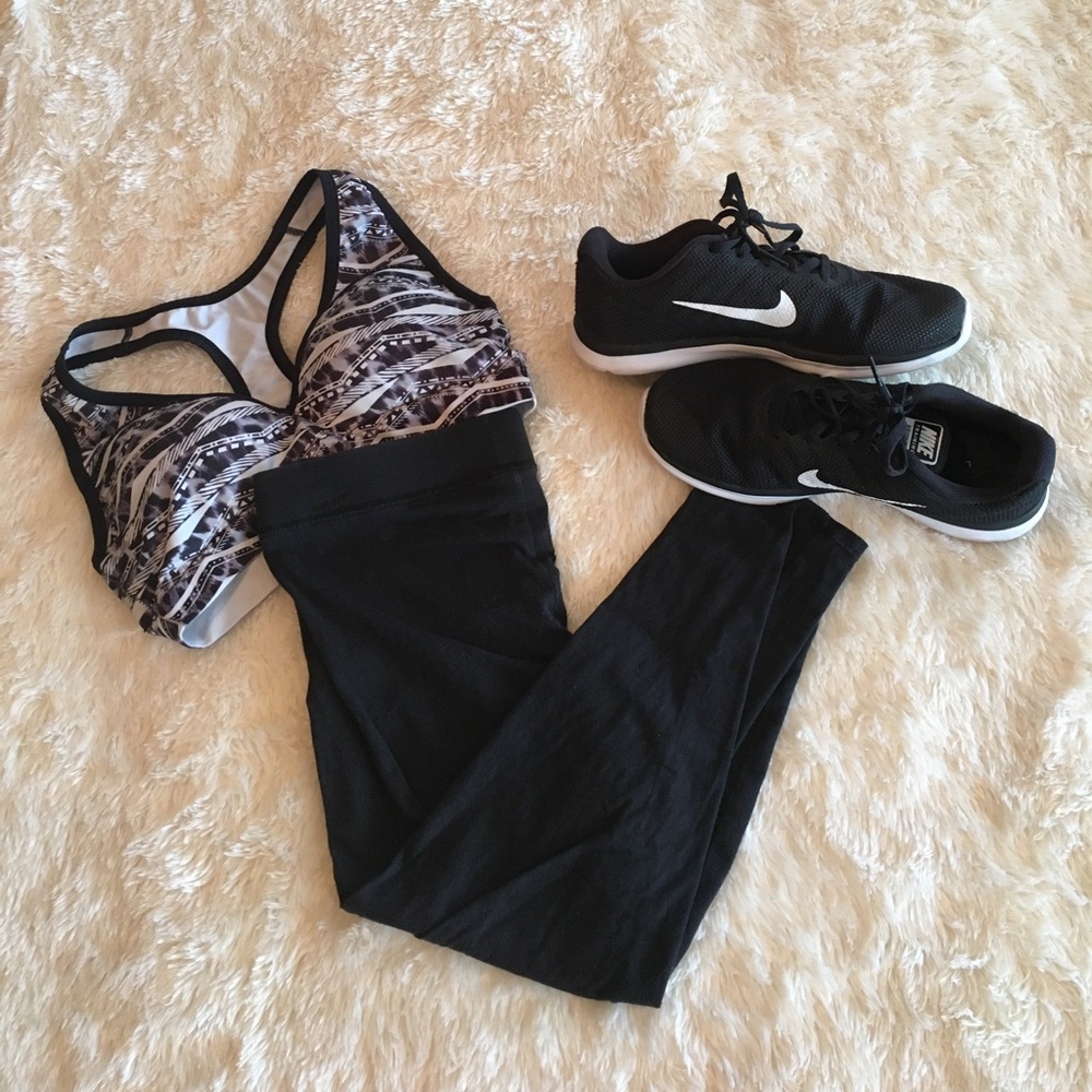 Vs PINK Cropped Leggings