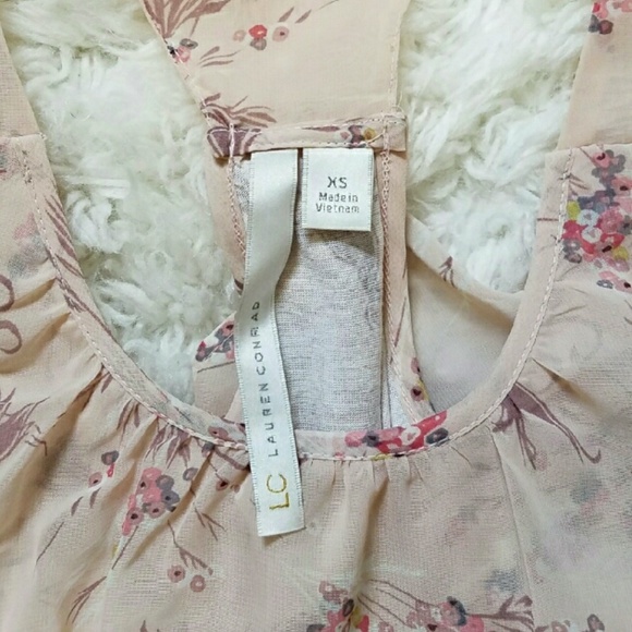 LC flowy racerback tank - Picture 2 of 2