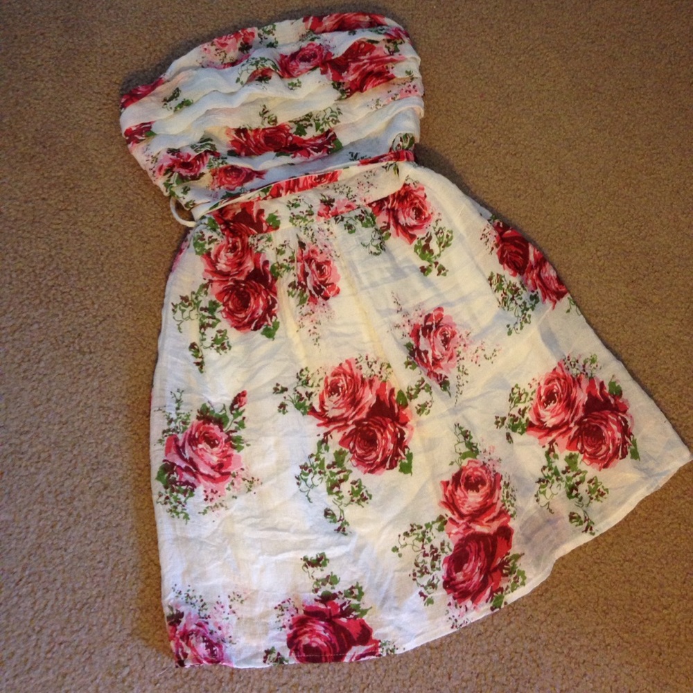 Floral Strapless Mini Dress - Picture 2 of 5