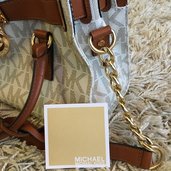 Authentic Michael Kors Shoulder Bag - Picture 4 of 6