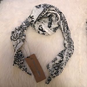 Michael Stars Paisley Black&White Skinny Scarf