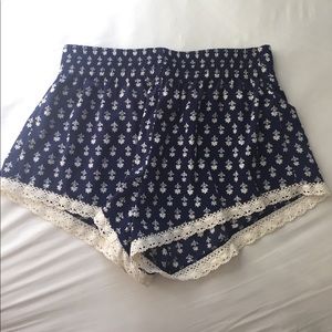 Forever 21 patterned fabric shorts with lace trim
