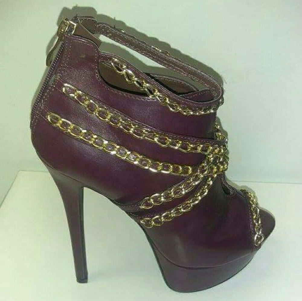 Womens shoes