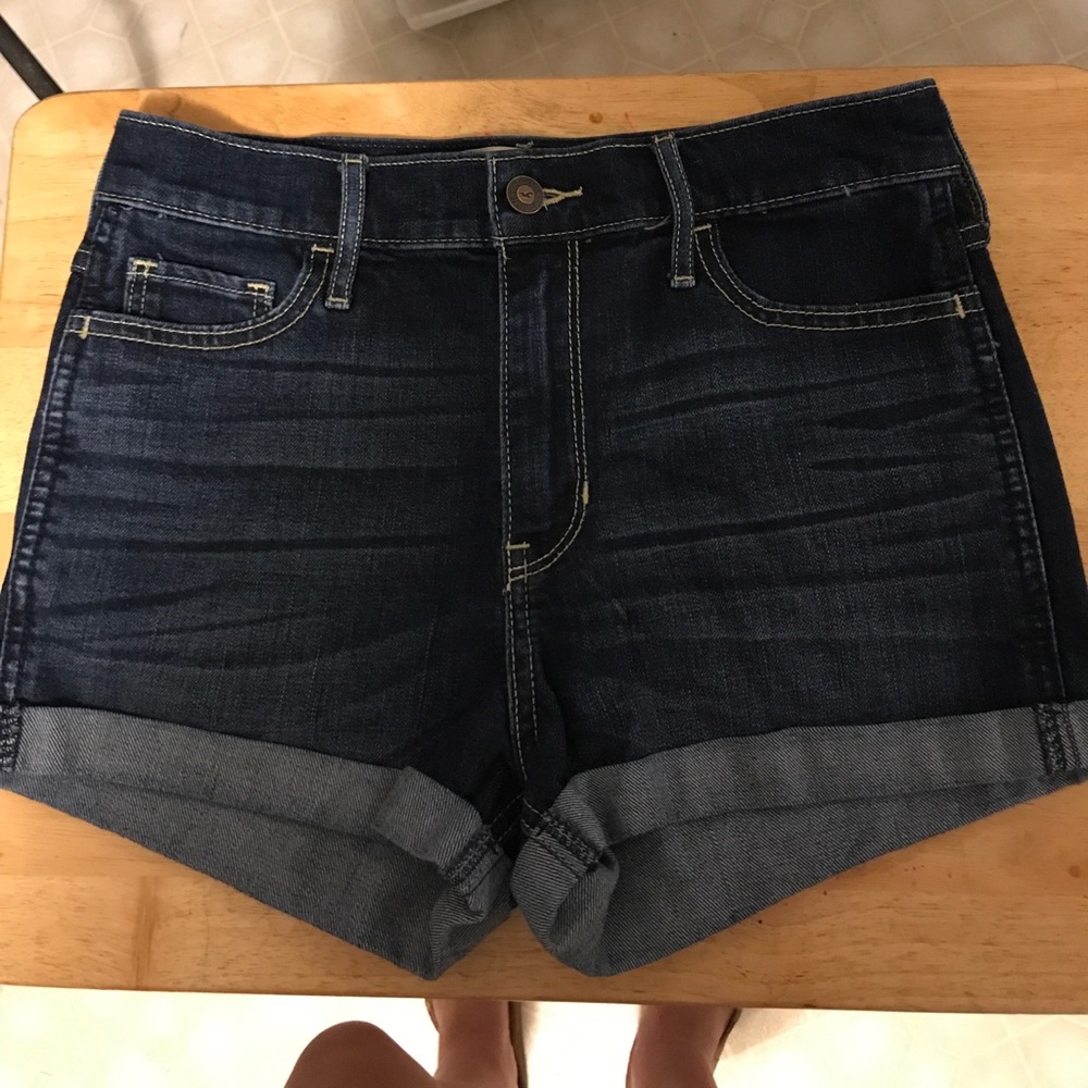Hollister hi rise short