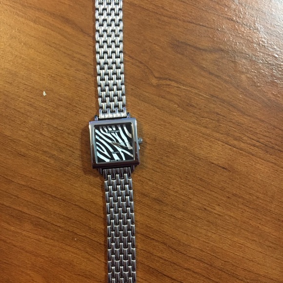 Watch - Picture 2 of 2