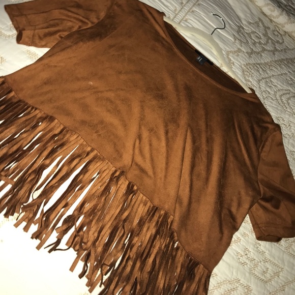 Cute Fringe Crop Top - Picture 2 of 3