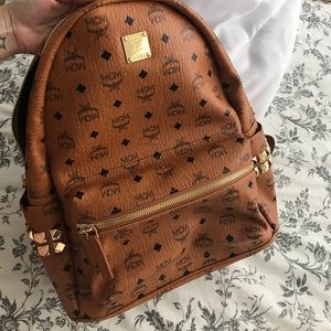 MCM medium stark backpack cognac