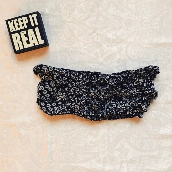 Forever 21 Floral Bandeau - Picture 2 of 2