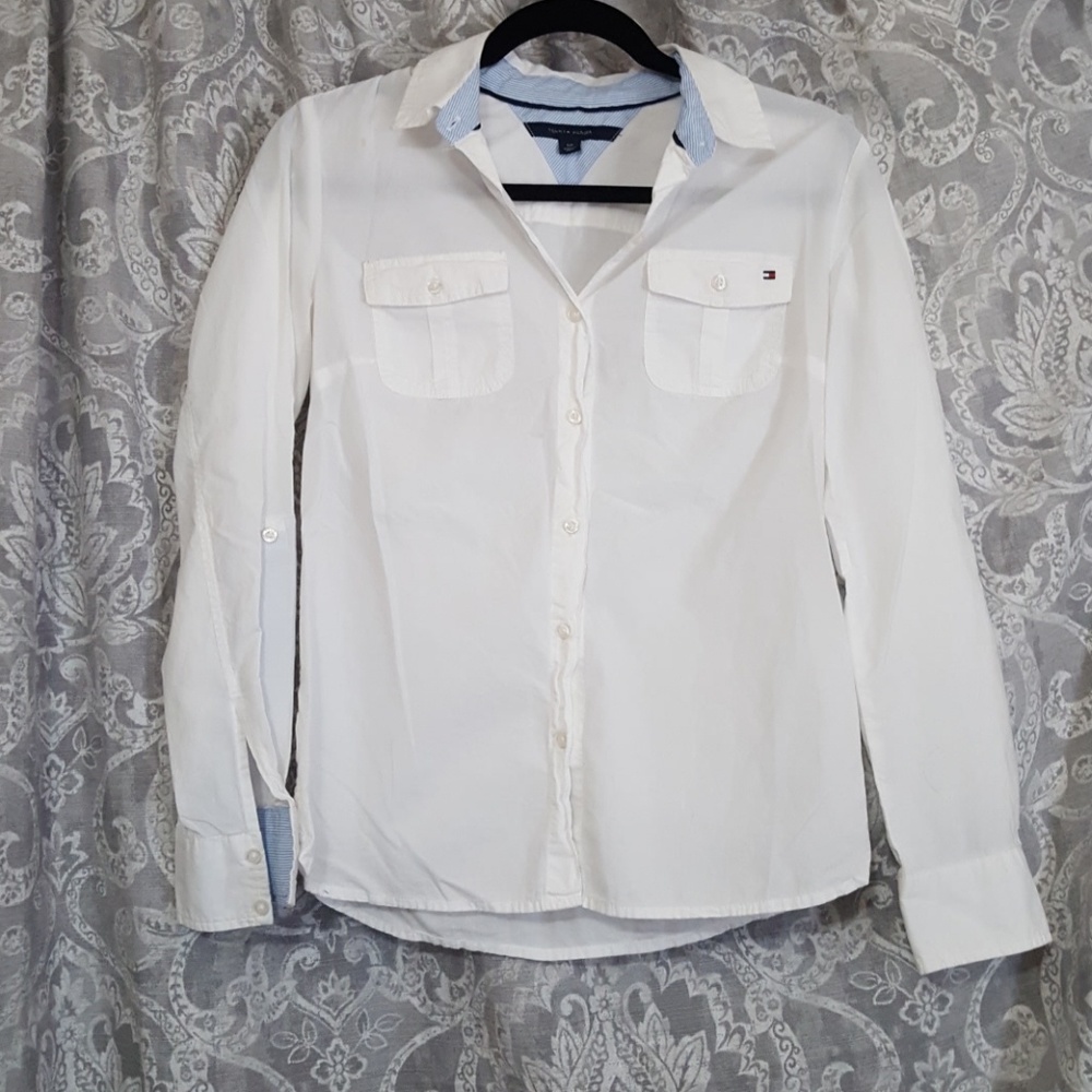 🚫SOLD🛇 Tommy Hilfiger brand White Button Up