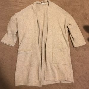 Gap cream cardigan
