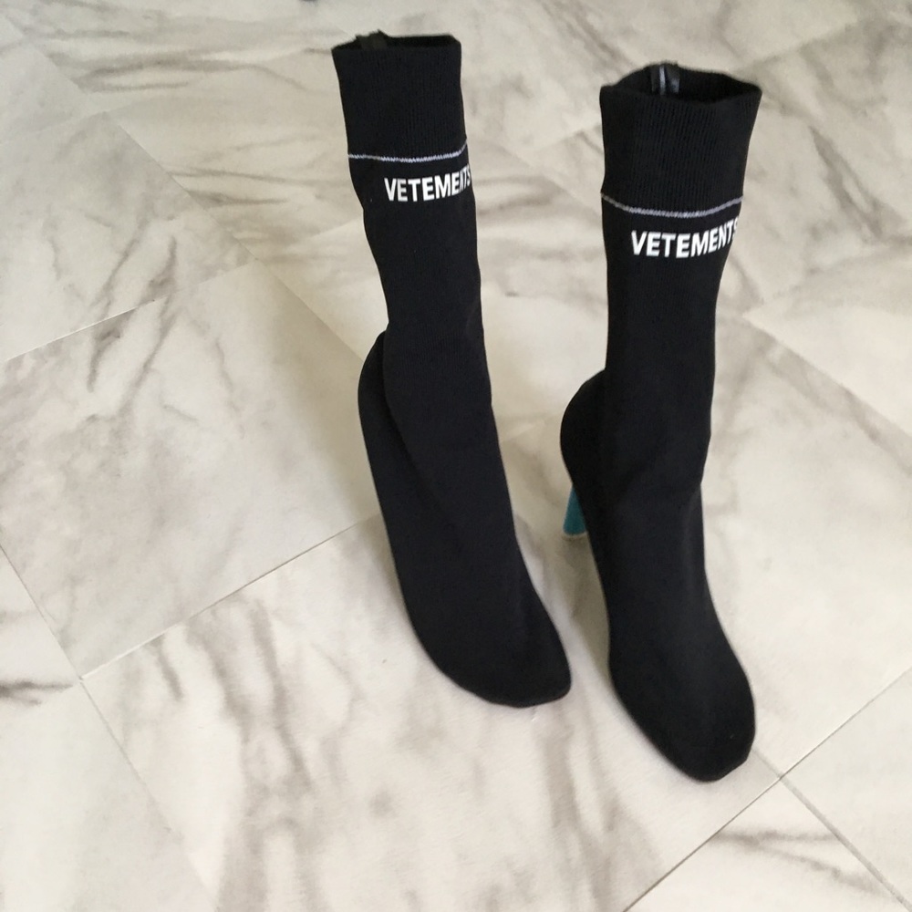 Vetements lighter heel - Picture 3 of 7