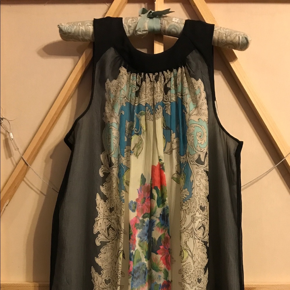 Beautiful "Silk Scarf Shift Dress" - Picture 2 of 7