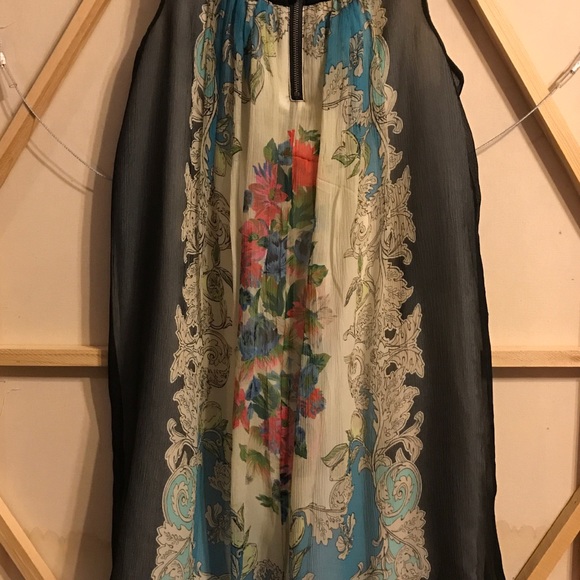 Beautiful "Silk Scarf Shift Dress" - Picture 3 of 7