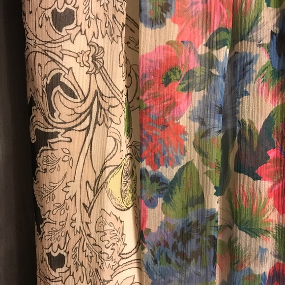 Beautiful "Silk Scarf Shift Dress" - Picture 4 of 7