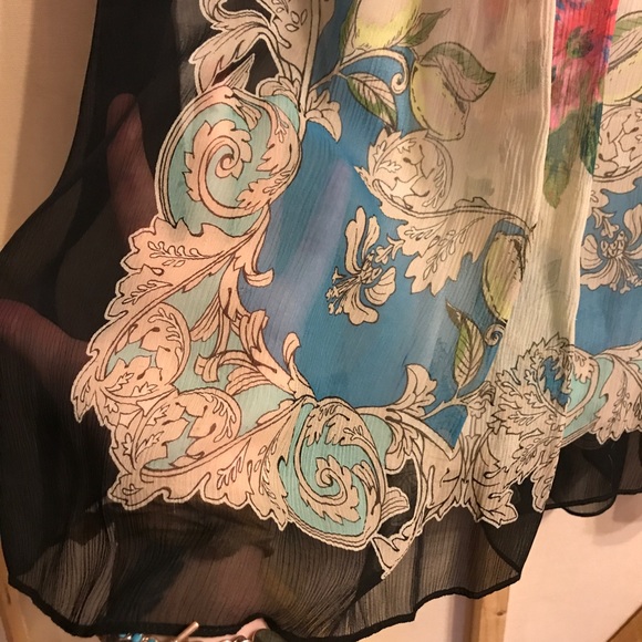 Beautiful "Silk Scarf Shift Dress" - Picture 7 of 7