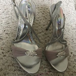 Silver dress heels