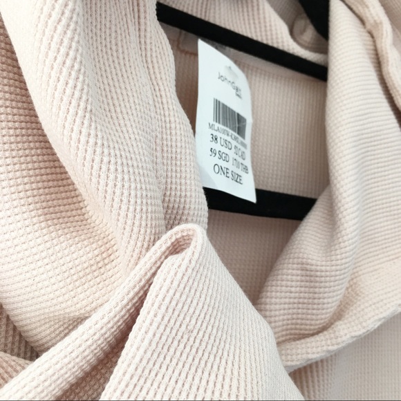 BNWT peach Lennon thermal hoodie - Picture 2 of 3