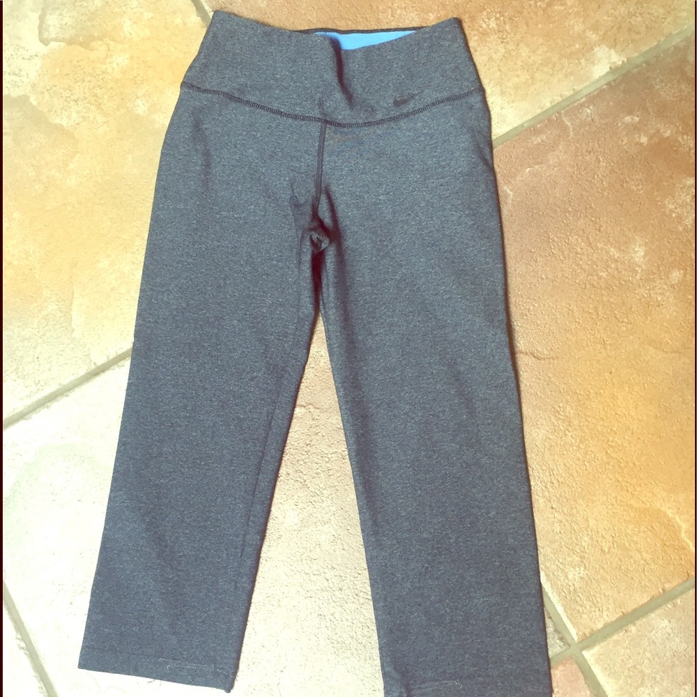 Nike Dri-Fit Capri leggings