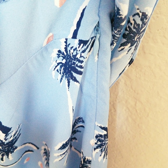 One Shoulder Palm Tree Top - Picture 3 of 6