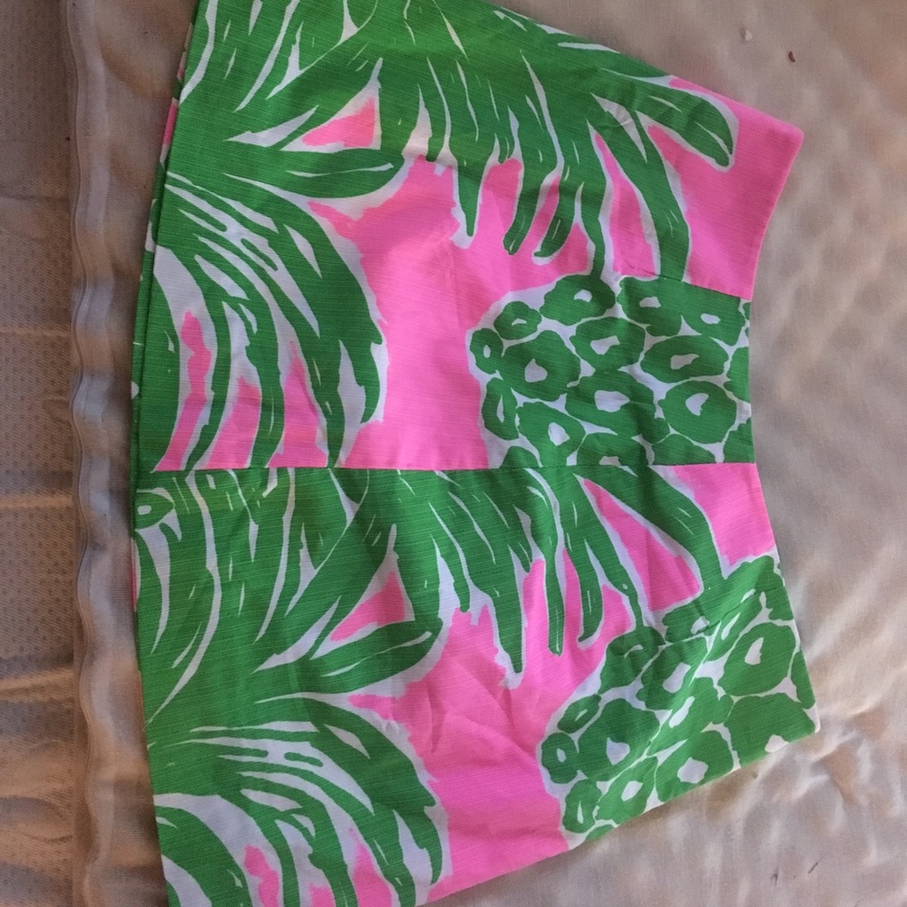 Lily Pulitzer skirt