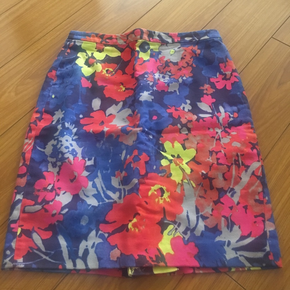 Ann Taylor Loft Flower Neon Pencil Skirt 6 P
