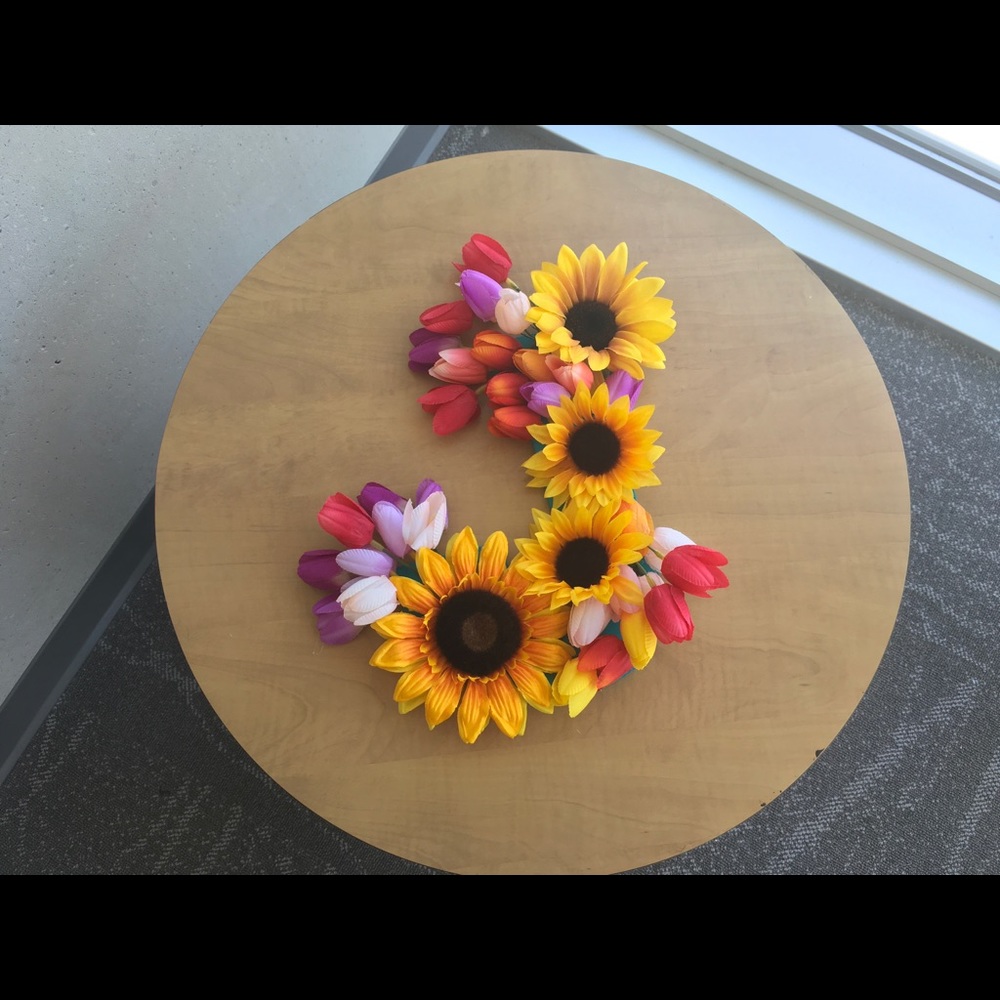 Floral letters (cute wall/dorm decor)