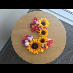Floral letters (cute wall/dorm decor)
