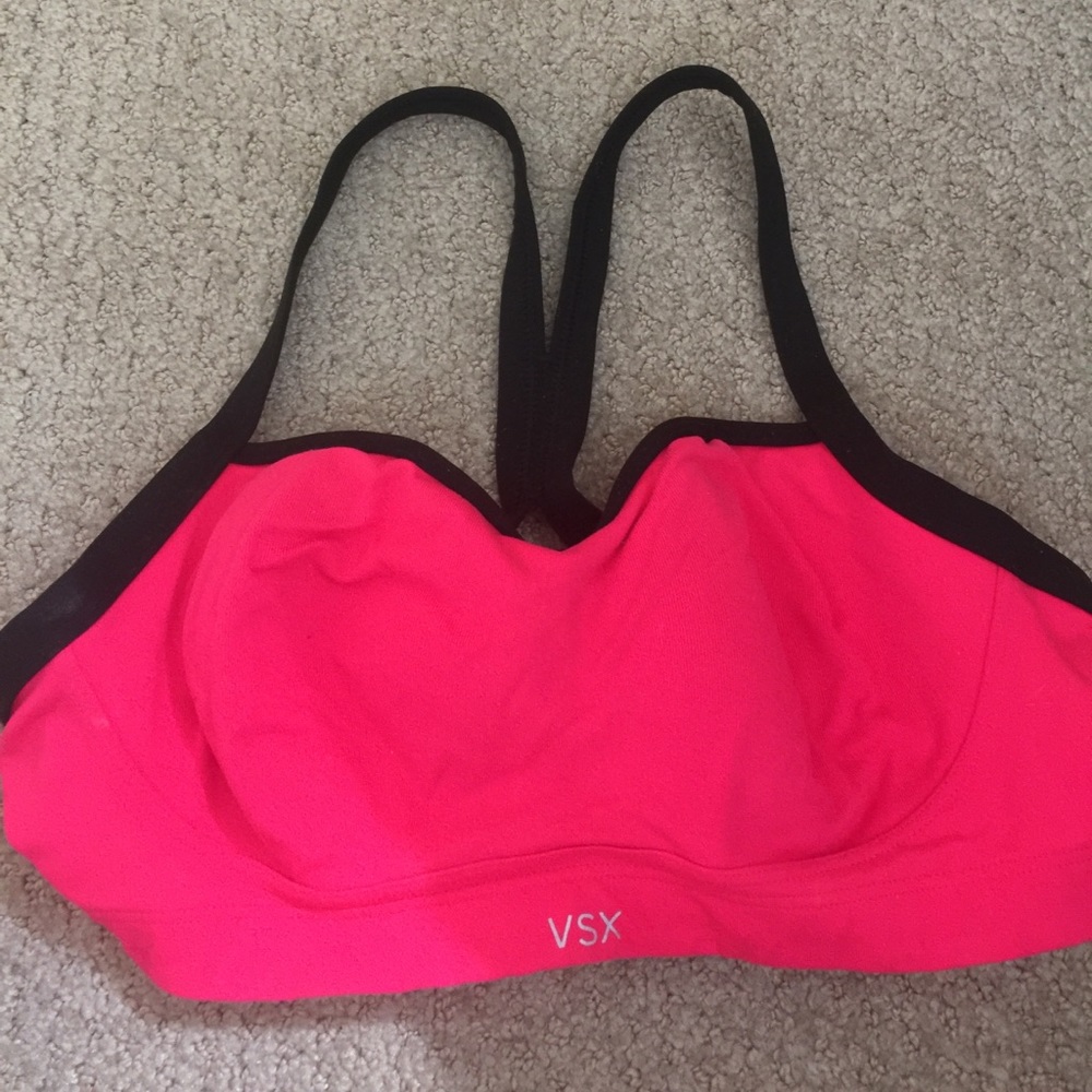 VICTORIA SECRET x SPORT BRAS