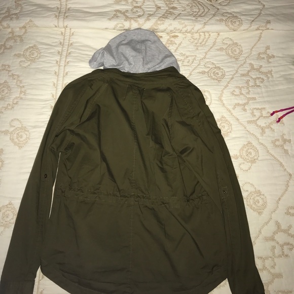 Deep Green Jacket - Picture 2 of 2