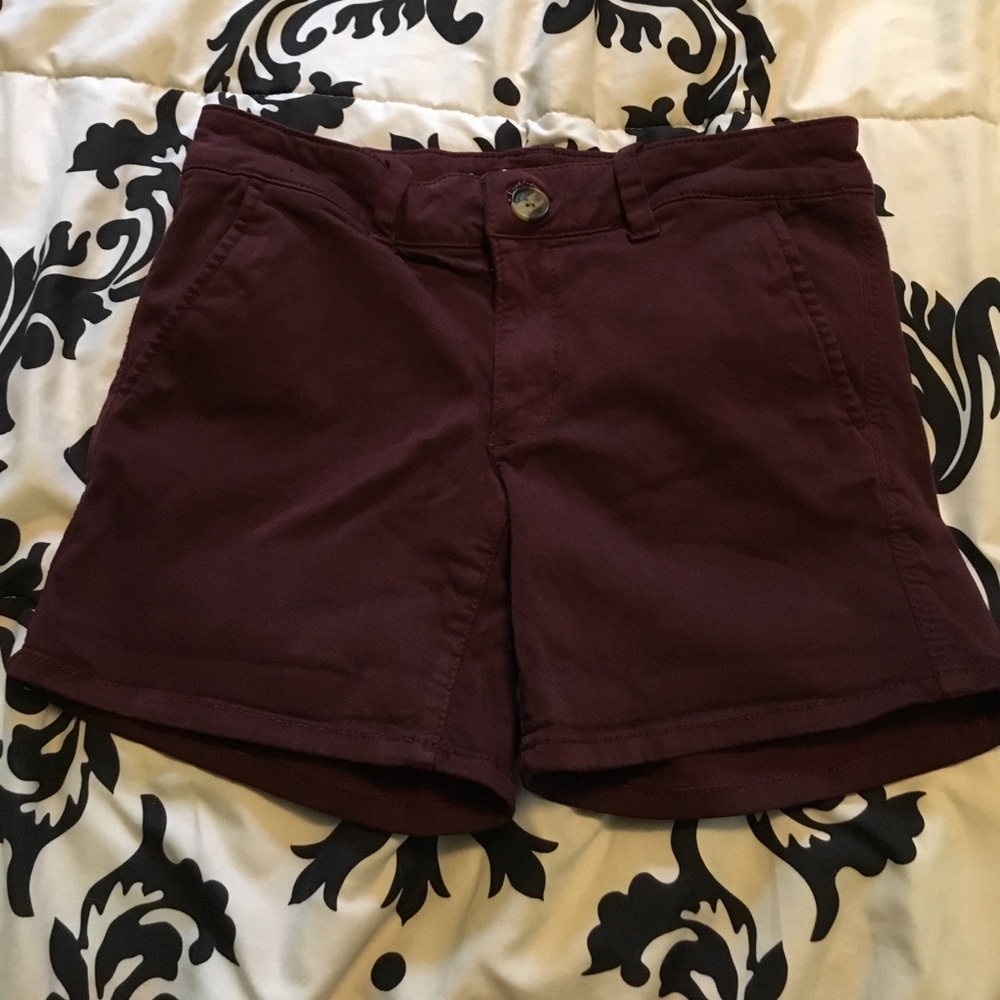 AEO Twill Midi Shorts (Super Stretch)