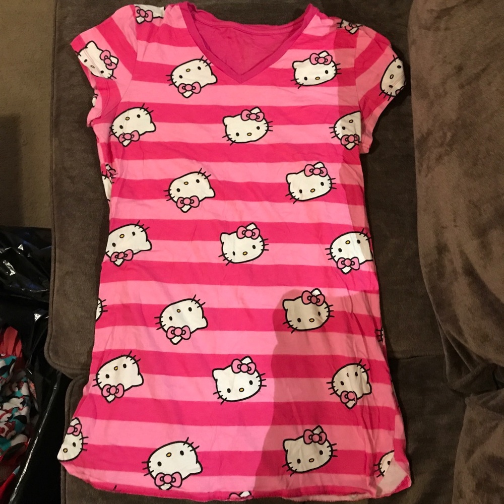Hello Kitty girls sleep shirt
