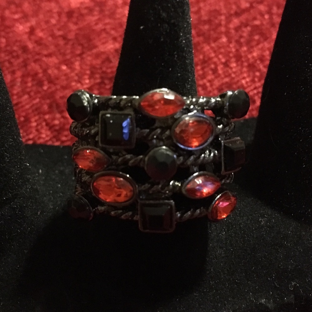 Red and Black Stone Stretch Ring