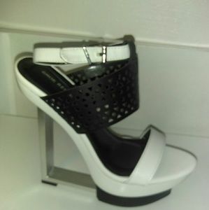 Womens shoes