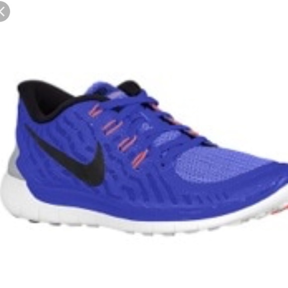 Nike 5.0 women 7.5 - Picture 3 of 3