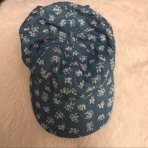 Women's Aerie blue and white hat