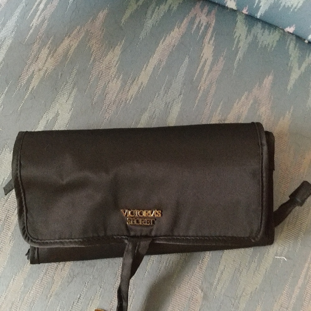 Vs makeup/travel organizer