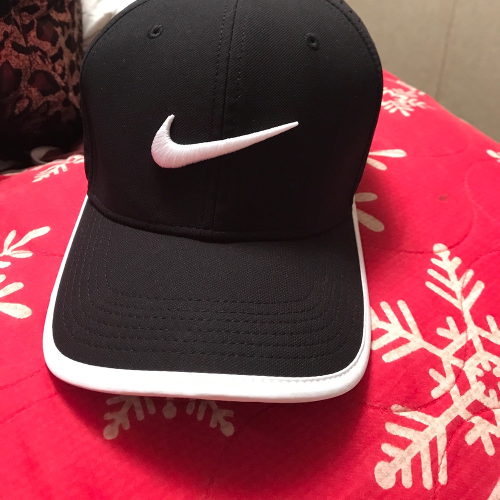 Nike dri-fit hat