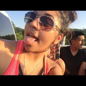 Meet your Posher, Joanna