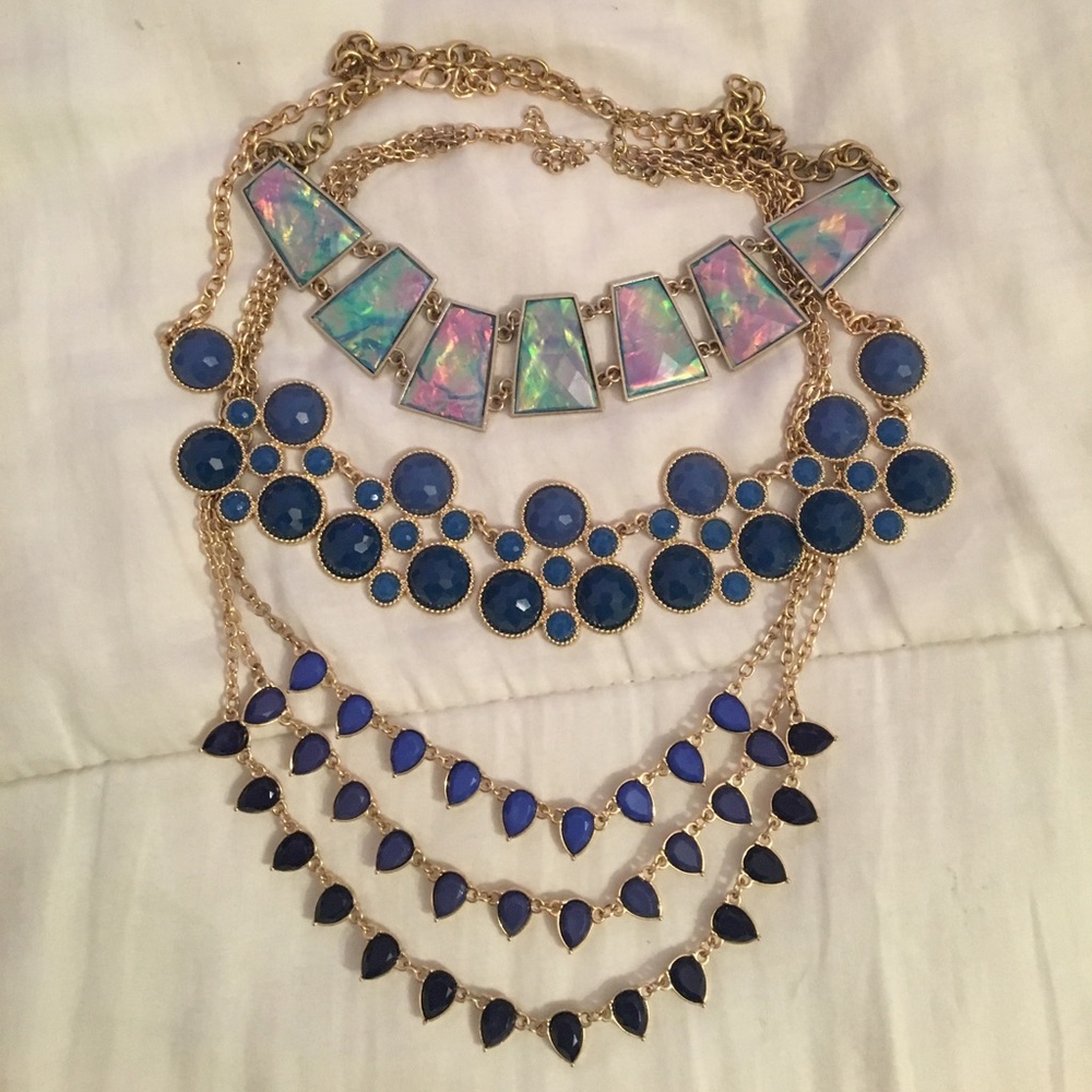 Blue necklace bundle