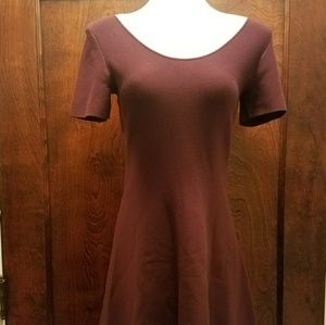 THEORY NWT Bordeaux Short Sleeve Dress $395