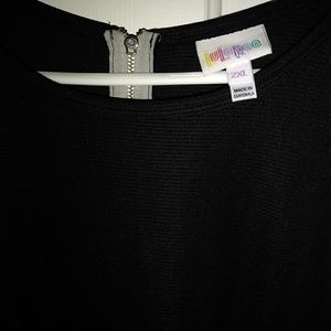 Solid black Lularoe 2xl Amelia