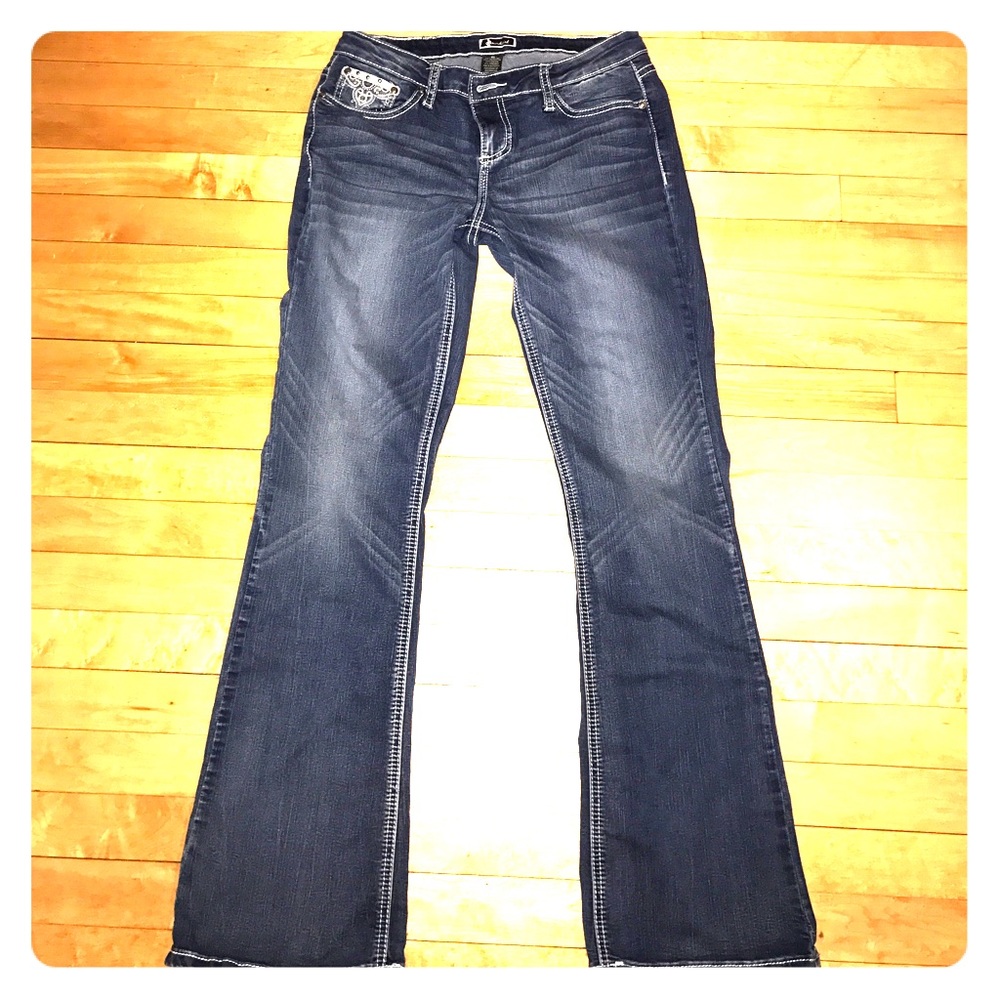 Soundgirl jeans with bling on pockets