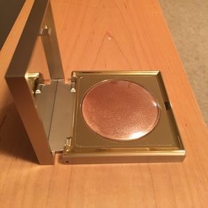 Stila heaven's hue highlighter