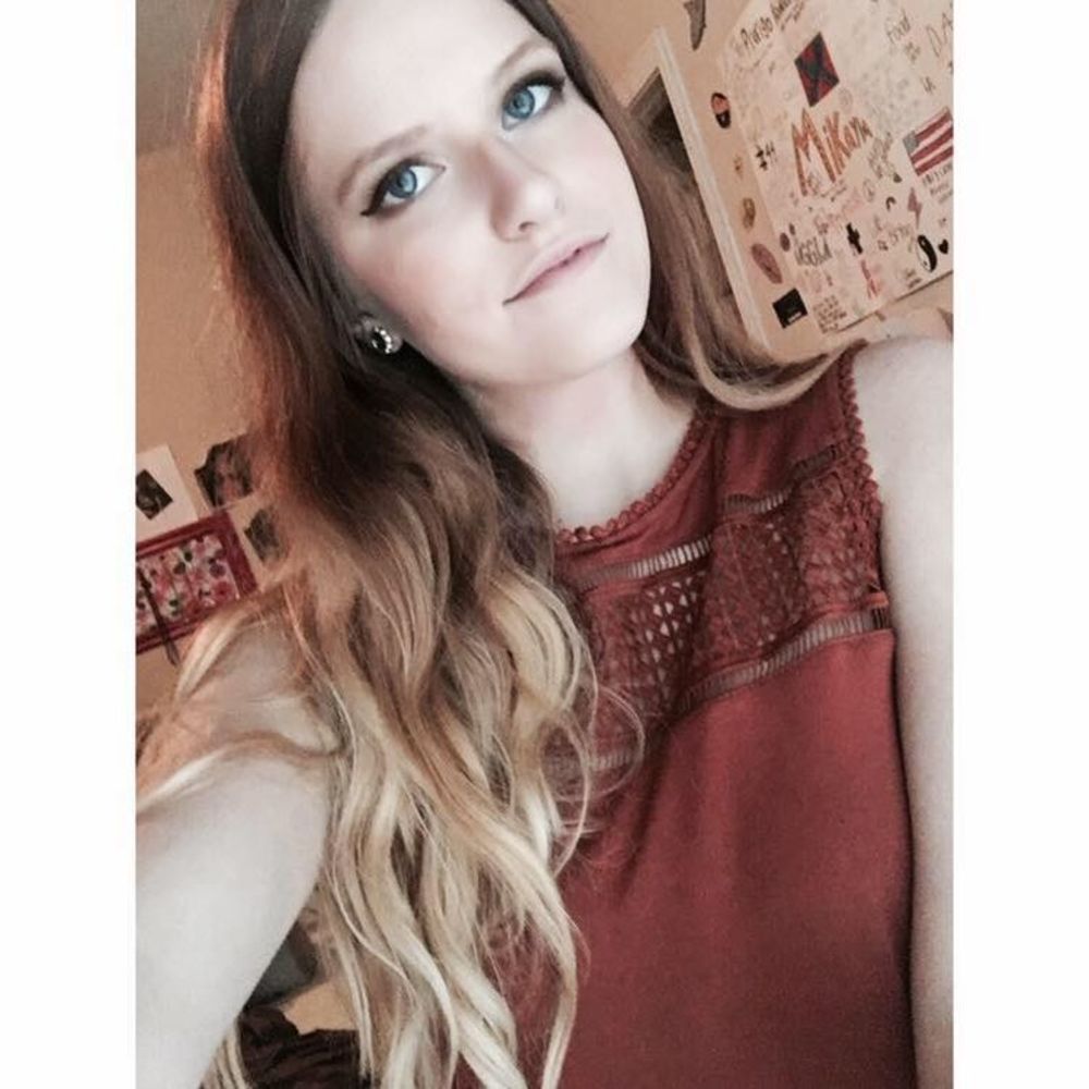 Meet your Posher, Mikayla