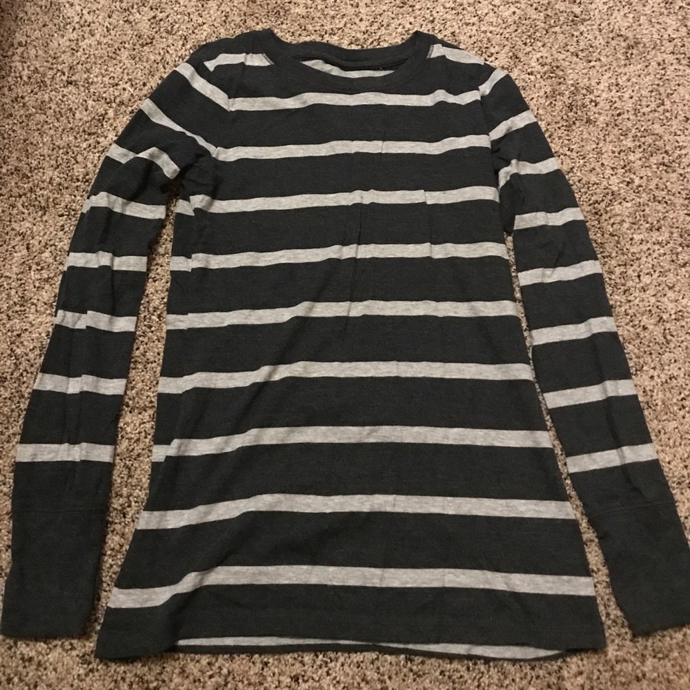 Mossimo long sleeve shirt